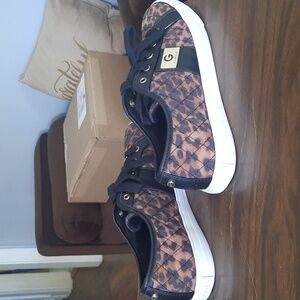 G by Guess Shoes